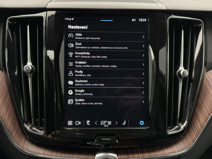 Volvo XC60 T8 AWD RECHARGE BRIGHT PLUS