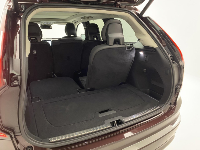 Volvo XC90 T8 AWD RECHARGE BRIGHT ULTRA 7