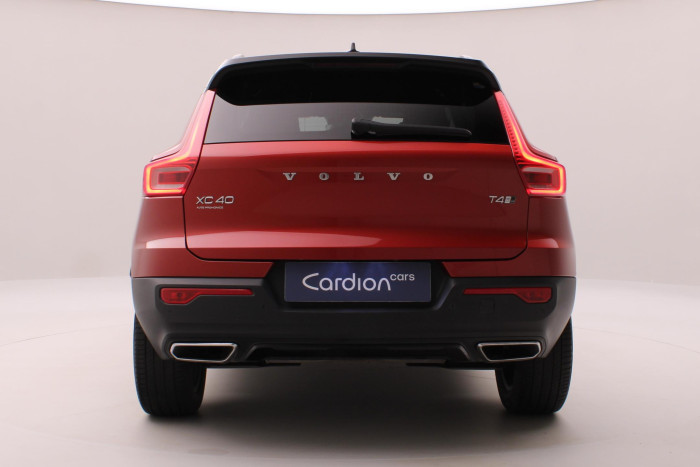 Volvo XC40 T4 AWD R-DESIGN AUT
