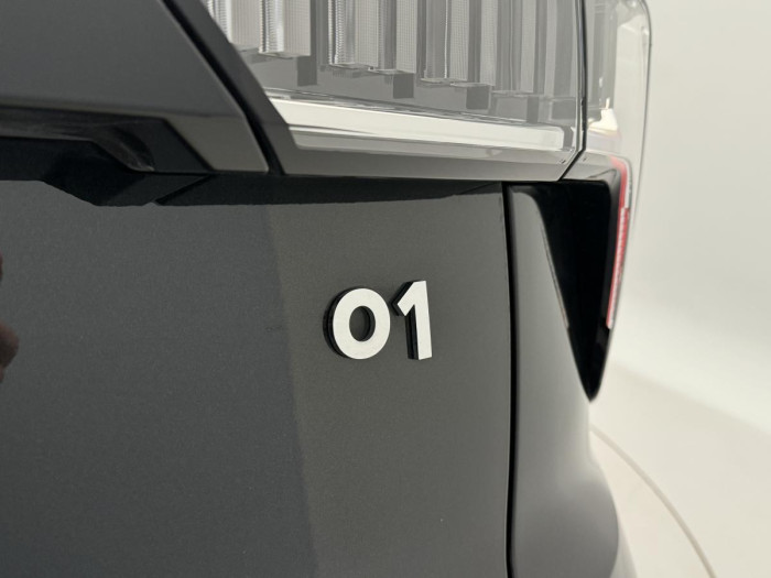 Lynk & Co 01 PHEV DCT AUT