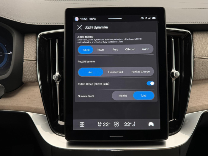 Volvo XC90 T8 AWD RECHARGE CZ REZERVACE