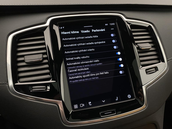 Volvo XC90 B5 AWD ULTIMATE AUT REZERVACE