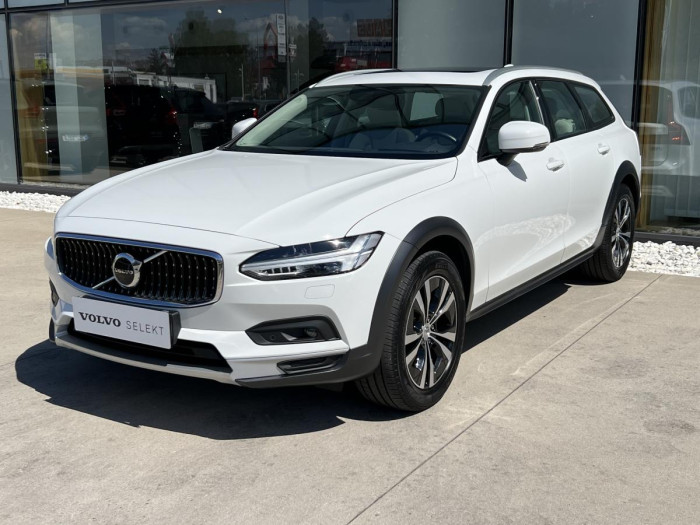 Volvo V90 CROSS COUNTRY B4 AWD Aut 1.maj