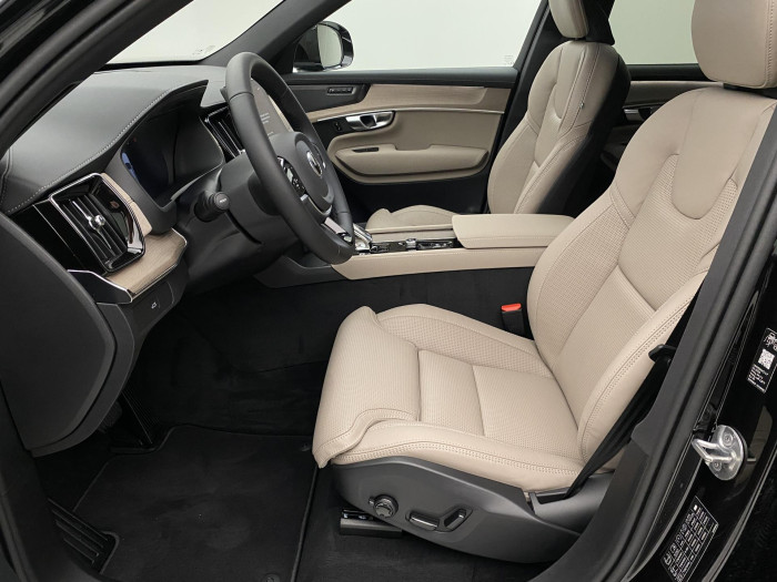 Volvo XC90 B5 AWD AUT BRIGHT PLUS 7míst