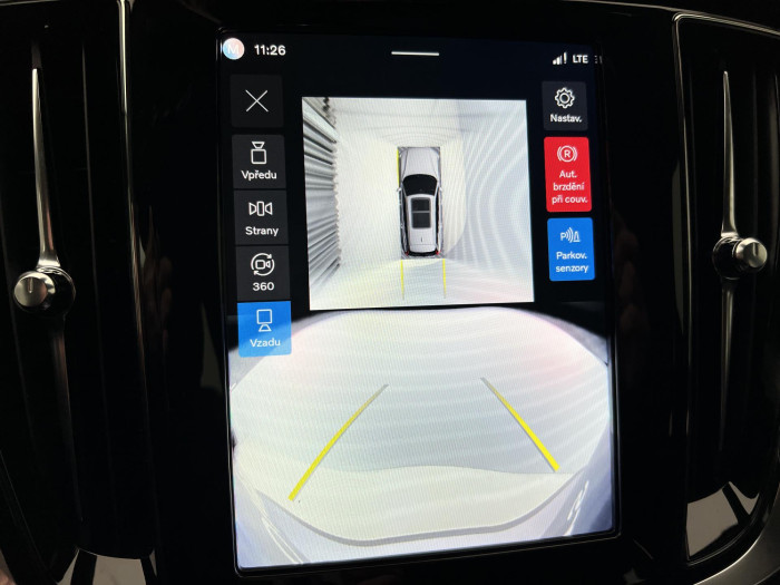 Volvo V60 B4 DARK PLUS AUT