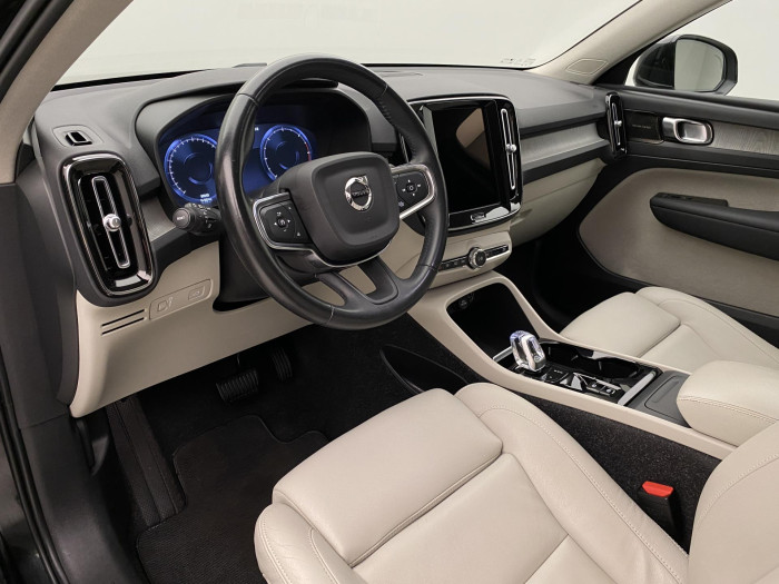 Volvo XC40 D4 AWD INSCRIPTION AUT CZ 2.0 d