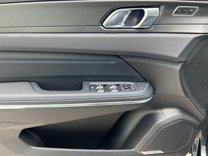 Lynk & Co 01 HEV Aut 1.maj.