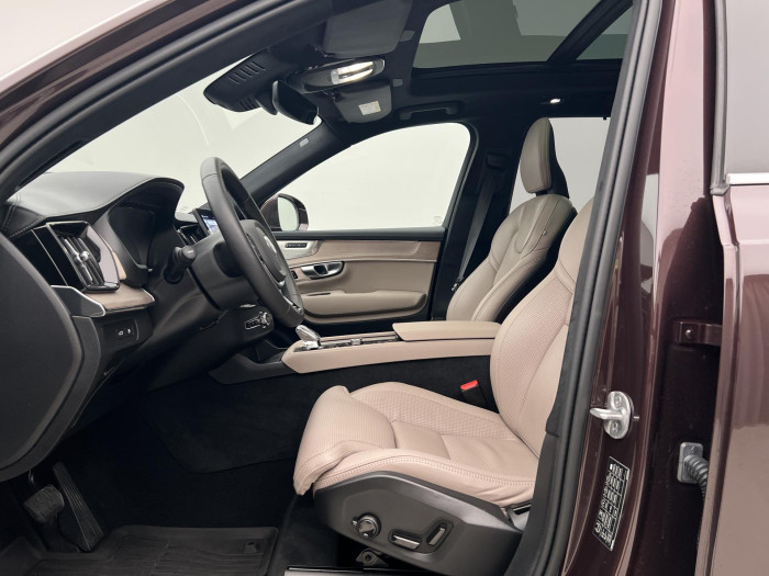Volvo XC90 T8 AWD RECHARGE ULTRA BRIGHT