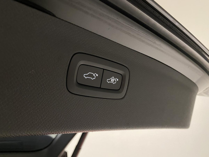 Volvo XC90 D5 AWD INSCRIPTION REZERVACE 2.0 d