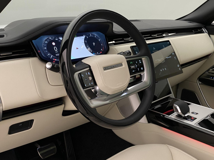 Land Rover Range Rover P530 AUTOBIOGRAPHY SWB