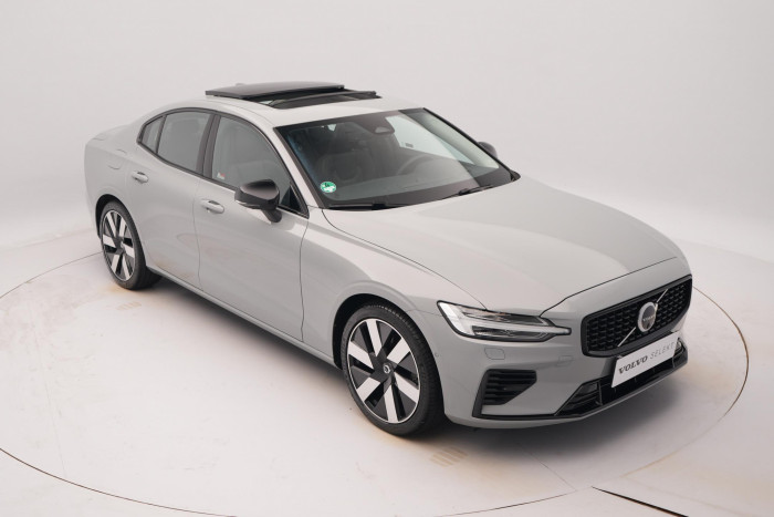 Volvo S60 T8 AWD RECHARGE ULTIMATE DARK