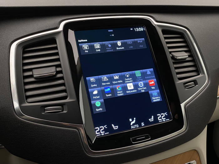 Volvo XC90 B5 AWD MOMENTUM REZERVACE 2.0 Momentum