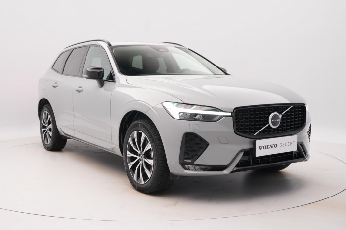 Volvo XC60 B4 AWD PLUS DARK AUT