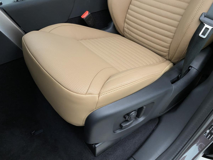 Land Rover Discovery D300 DYNAMIC HSE REZERVACE 3.0 d Dynamic