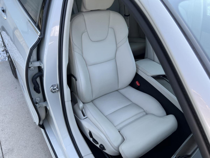 Volvo V90 B6 AWD INSCRIPTION Aut 1.maj.
