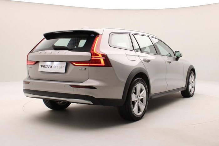 Volvo V60 CC B4 AWD CORE AUT 1.maj. 2.0 CC CC