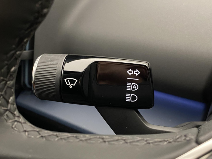 Volvo EX30 PURE ELECTRIC TWIN AWD ULTRA