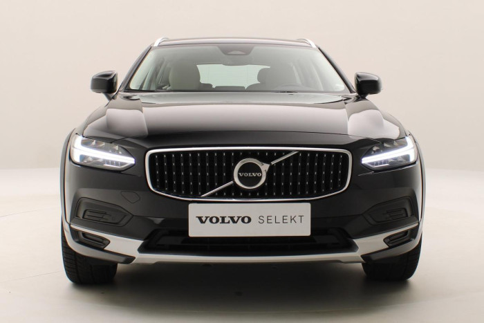 Volvo V90 CC B4 AWD PLUS AUT 1.maj