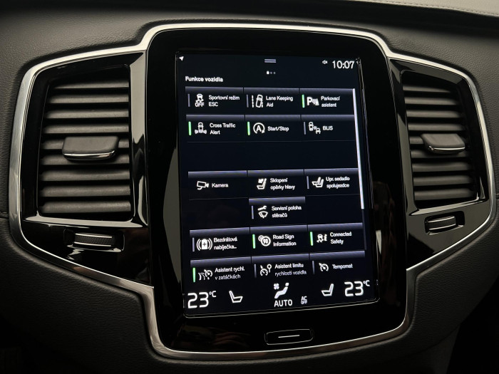 Volvo XC90 B5 AWD INSCRIPTION AUT CZ
