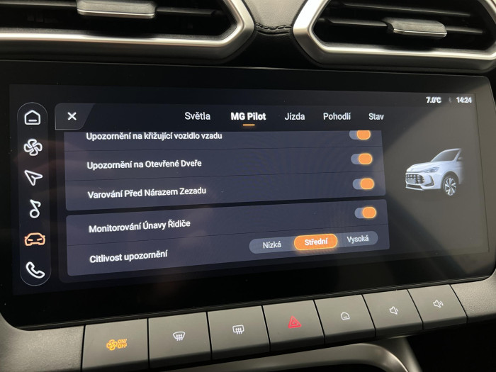 MG ZS 1.5 EXCLUSIVE HYBRID+ AUT CZ 1.5 Exclusive