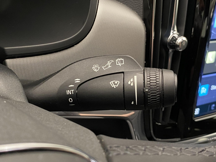 Volvo V90 CC B4 AWD BRIGHT REZERVACE 2.0 CC CC