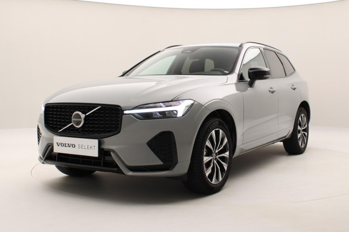 Volvo XC60 B4 AWD DARK PLUS CZ 1.maj