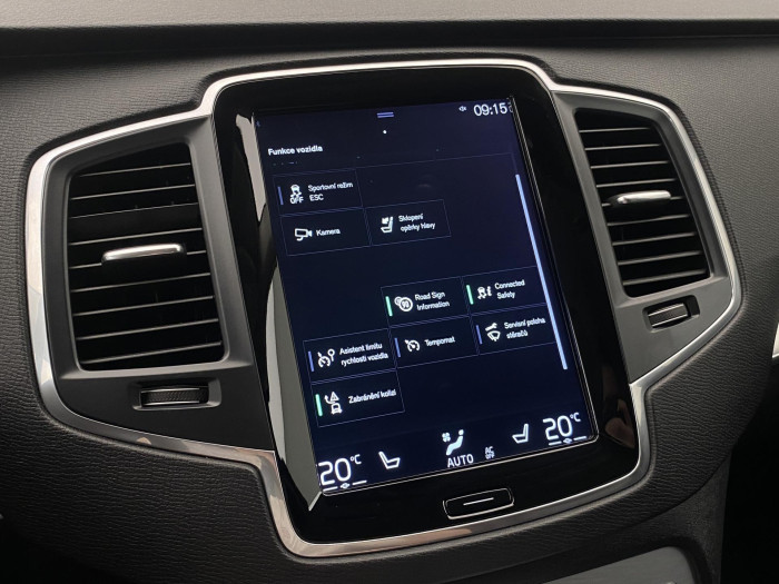Volvo XC90 D5 AWD MOMENTUM AUT CZ 7míst 2.0 d Momentum