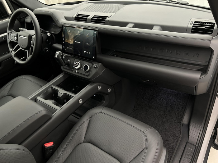 Land Rover Defender 110 D350 X-DYNAMIC HSE AWD Aut 3.0 d Dynamic