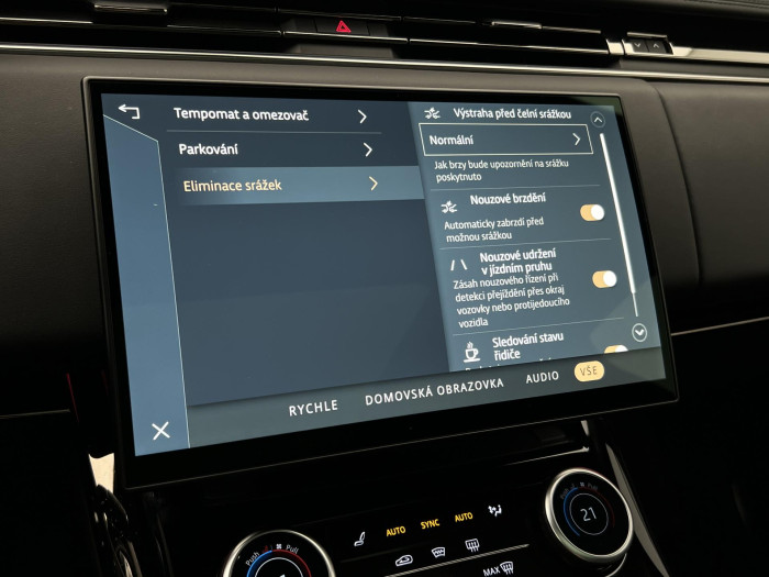 Land Rover Range Rover Sport 3.0 DYNAMIC SE AWD AUT CZ 3.0 Dynamic SE