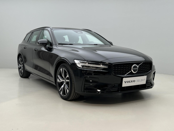 Volvo V60 B4 PLUS DARK AUT 1.maj.
