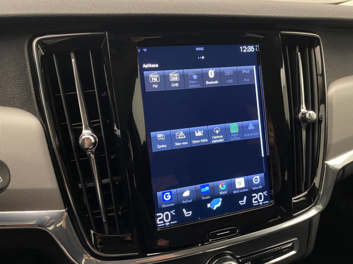 Volvo V90 B4 MOMENTUM AUT CZ 2.0 Momentum