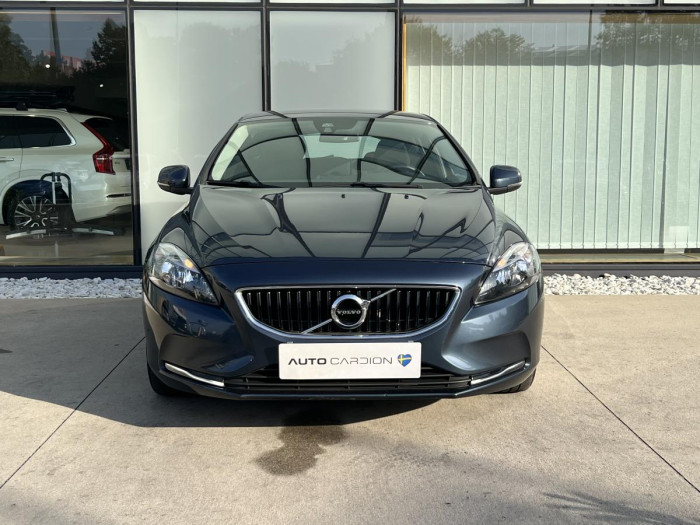 Volvo V40 D2 NAVIGACE Aut 1.maj. 2.0 d
