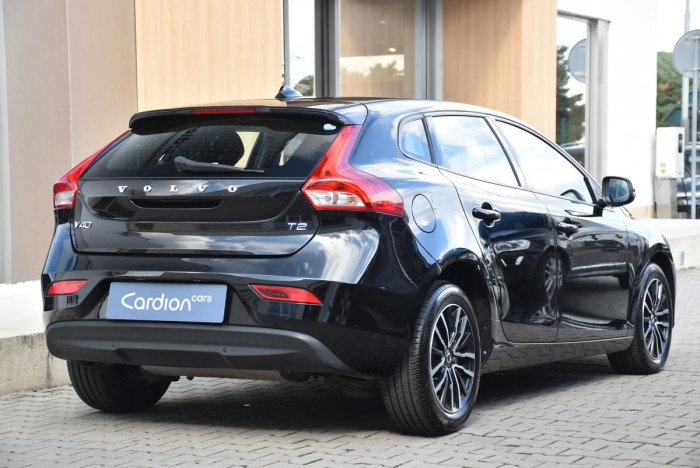 Volvo V40 T2 BLACK EDITION AUT 1.maj. 1.5 Edition