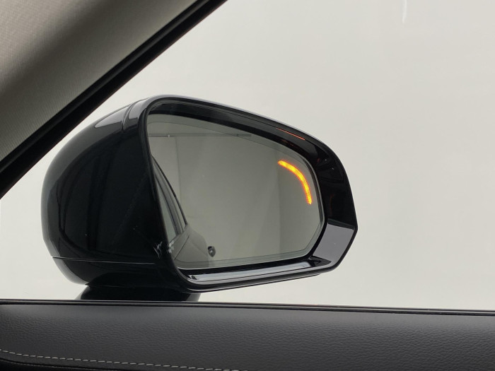 Volvo V90 T6 AWD Plug-in DARK PLUS AUT