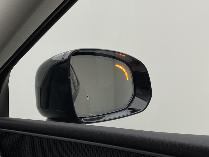 Volvo XC60 B5 AWD DARK PLUS AUT CZ