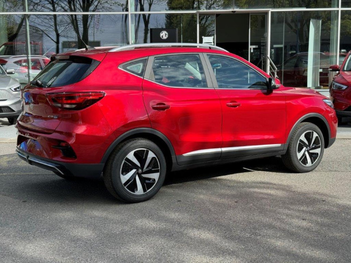 MG ZS EV EXCITE 70kWh SKLADEM!