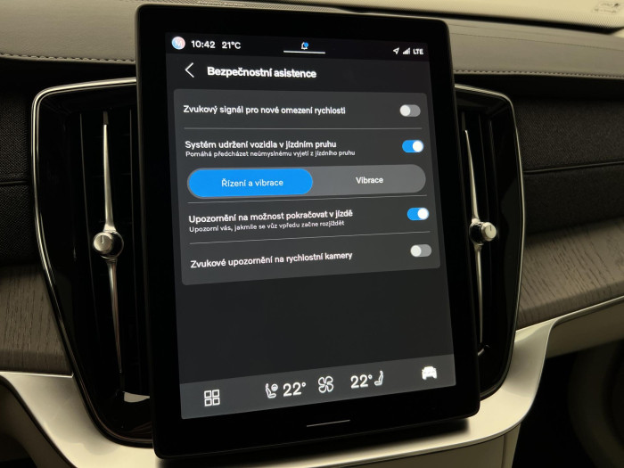 Volvo XC90 B5 AWD AUT BRIGHT PLUS 7-míst