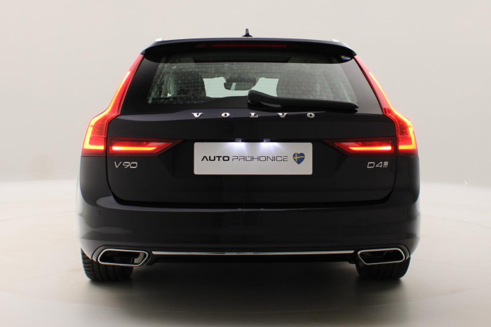 Volvo V90 D4 INSCRIPTION AUT REZERVACE 2.0 d