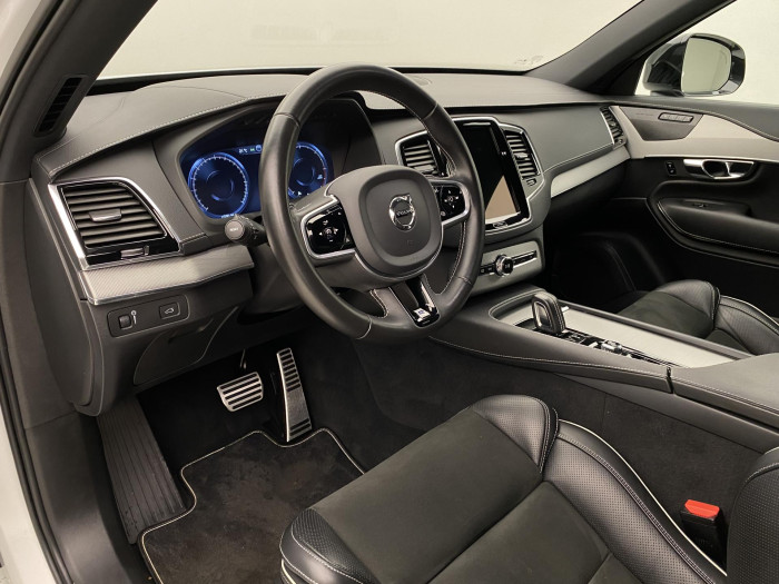 Volvo XC90 B5 AWD R-DESIGN AUT CZ