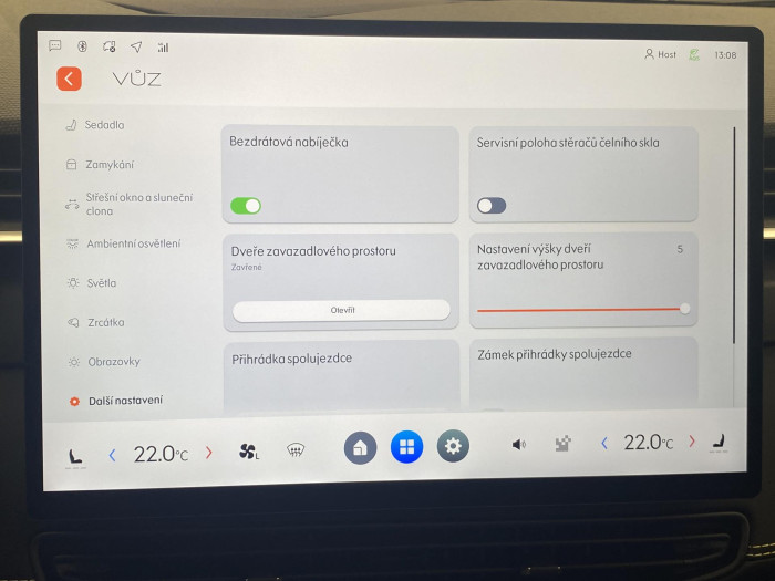 Lynk & Co 01 01 MORE PHEV DEMO