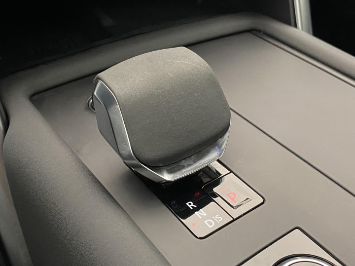 Land Rover Discovery D250 DYNAMIC SE AWD AUT 3.0 d Dynamic SE