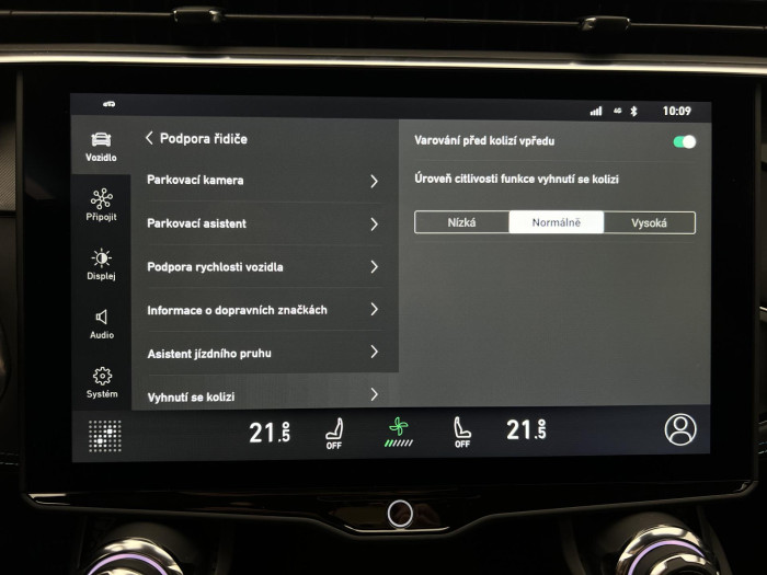 Lynk & Co 01 PHEV DCT AUT 1.maj.