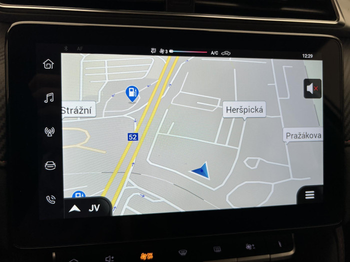 MG ZS EMOTION PLUS 1.5DVVT CZ 1.maj.