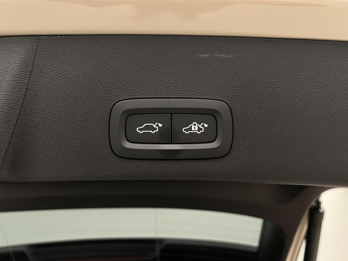 Volvo XC40 B3 CORE AUT