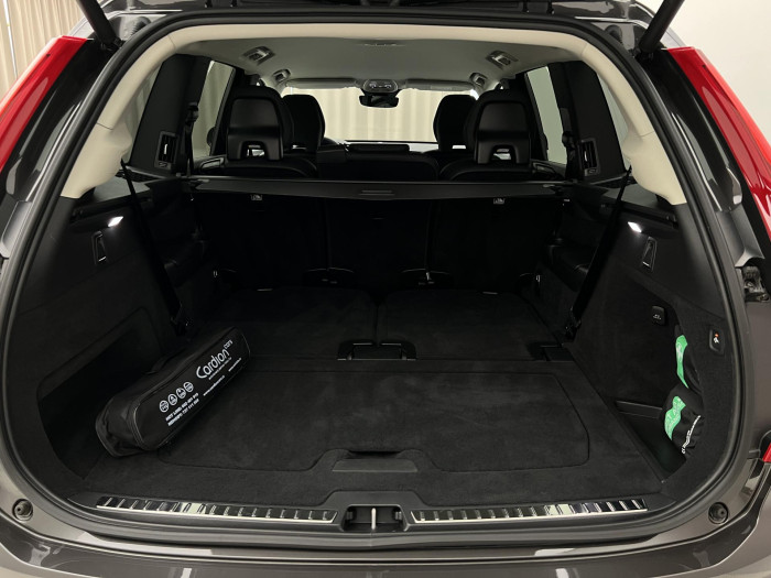 Volvo XC90 T8 AWD RECHARGE CORE 7MÍST AUT