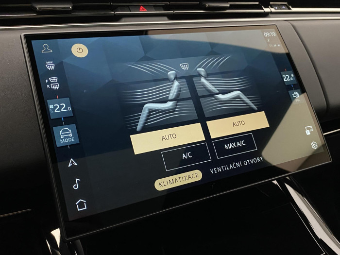 Land Rover Range Rover Sport D250 DYNAMIC REZERVACE 3.0 d Dynamic