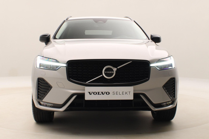 Volvo XC60 B4 AWD PLUS DARK AUT CZ 1.maj