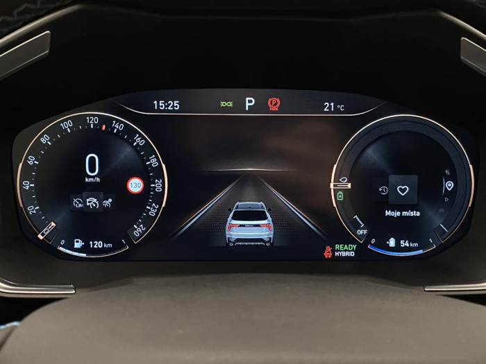 Lynk & Co 01 PHEV DCT AUT 1.maj