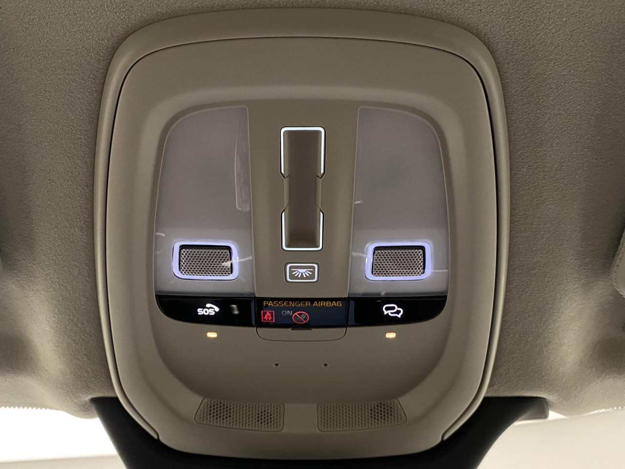 Volvo XC90 T8 AWD RECHARGE DARK ULTRA 7