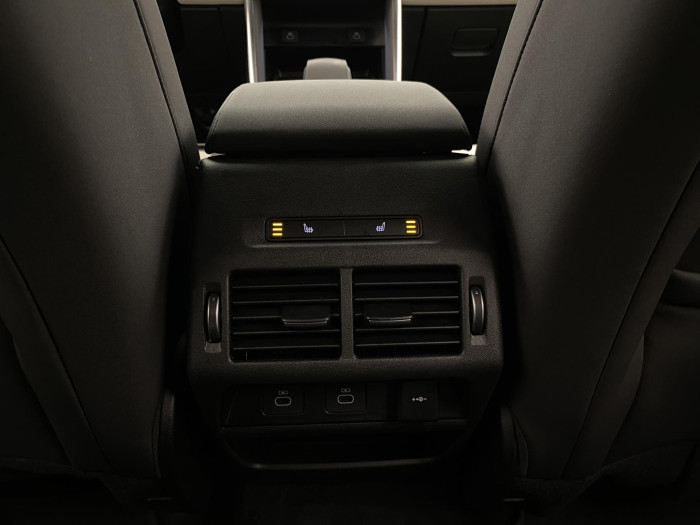 Land Rover Discovery Sport D200 R-DYNAMIC SE AWD AUT 2.0 d Dynamic SE